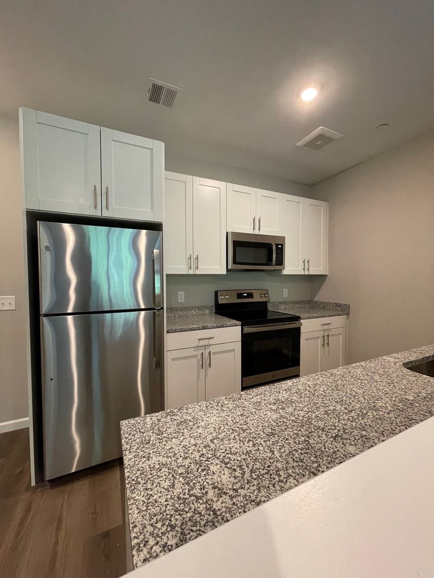 Kitchen B1 Kitchen - Photo Gallery
