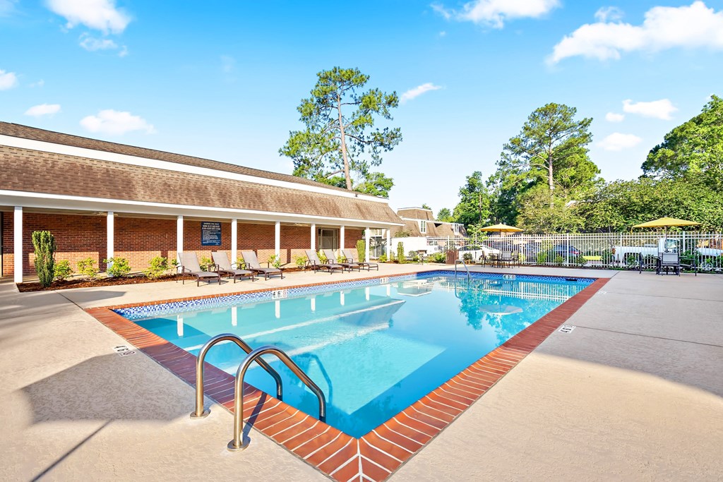 Sparkling swimming pool