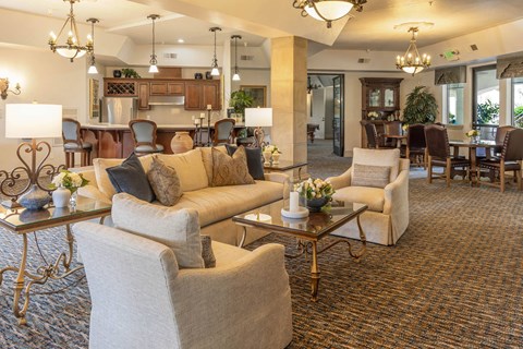 1650 E Shepherd Ave 1-3 Beds Apartment for Rent