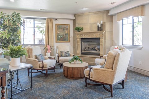 1650 E Shepherd Ave 1-3 Beds Apartment for Rent