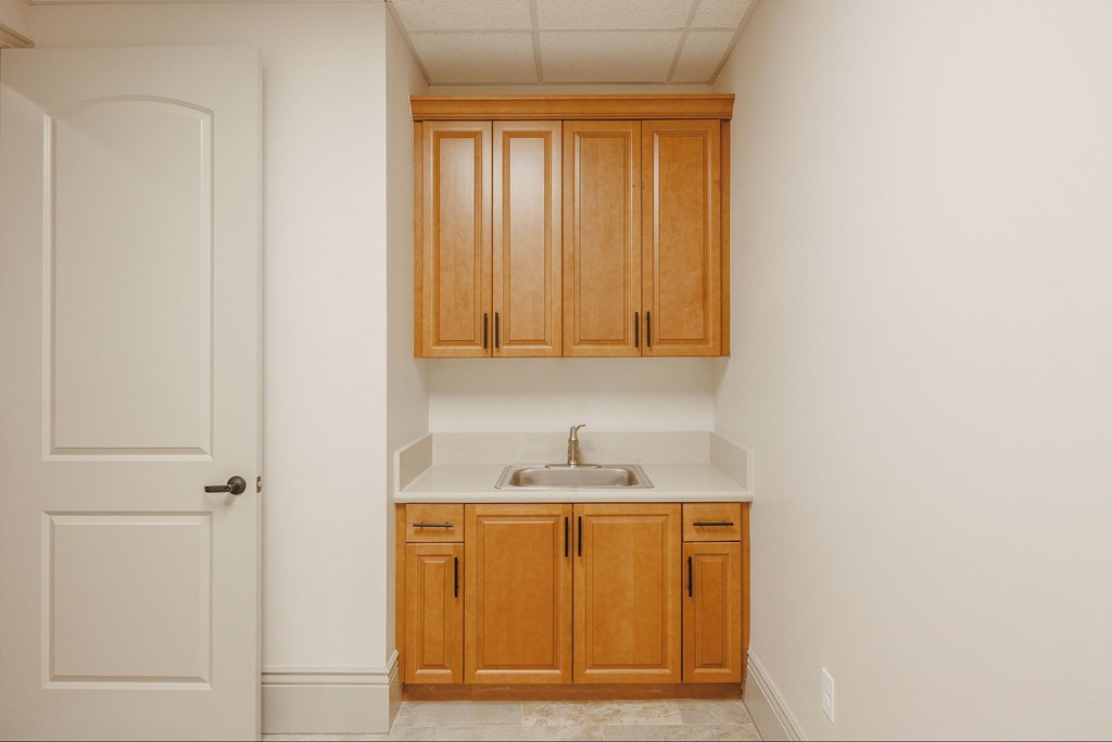 Kitchen Cabinets at The Villas at Ellis Manor, Fresno, CA