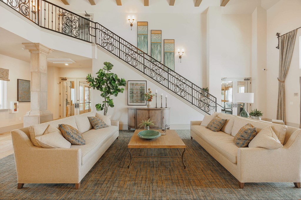 Clubroom at The Villas at Ellis Manor, California, 93720