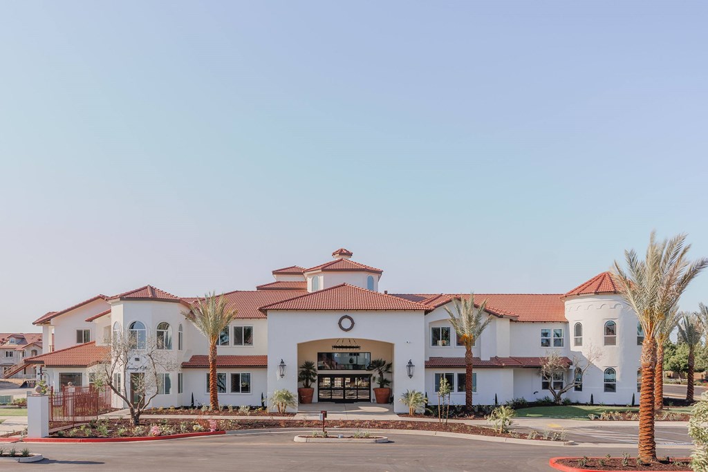 Exterior Landscape at The Villas at Ellis Manor, California, 93720