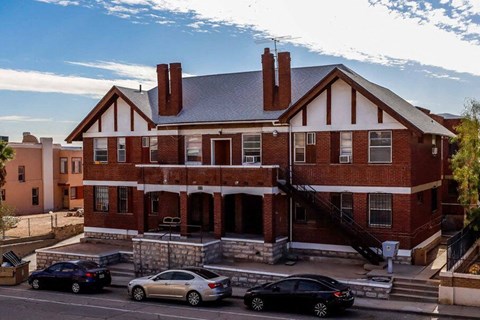 712 Prospect Street Studio-2 Beds Apartment for Rent - Photo Gallery 13