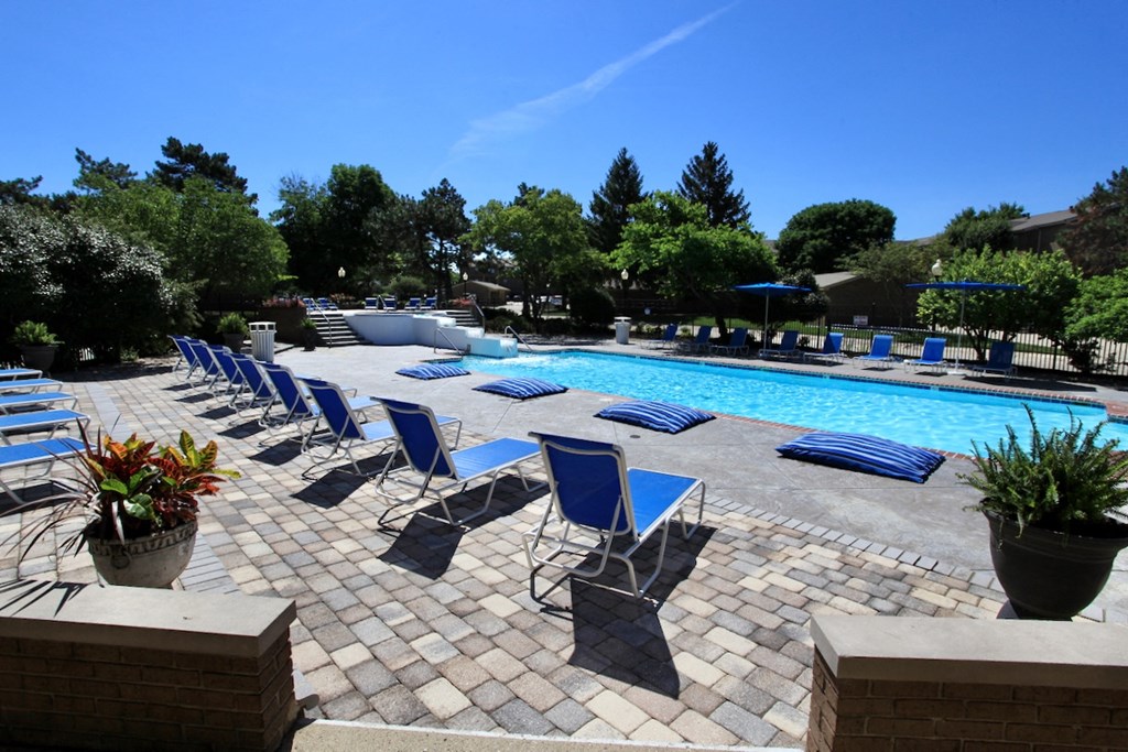 Lockefield Gardens Resort Style Patio & Pool