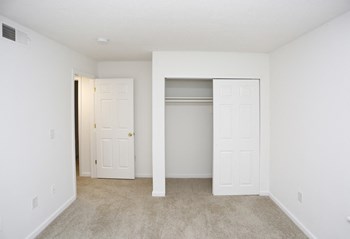 7747 Santa Monica Drive 1-3 Beds Apartment for Rent - Photo Gallery 13