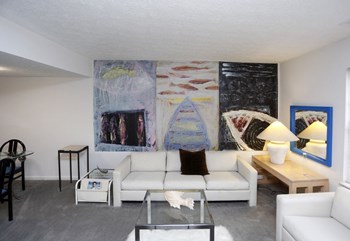 7747 Santa Monica Drive 1-3 Beds Apartment for Rent - Photo Gallery 2