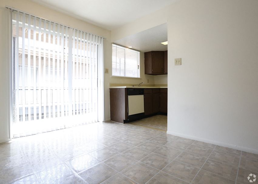 Oak Alley Apartments, 1645 Carol Sue Ave., Terrytown, LA RentCafe