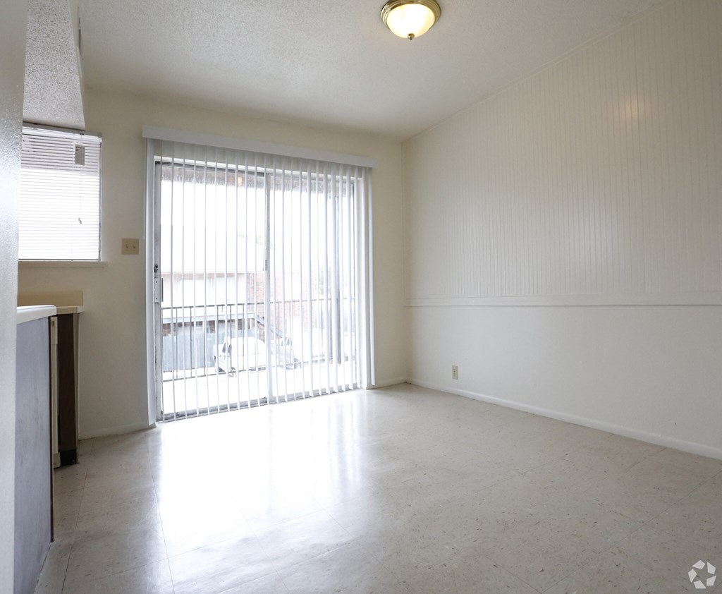 Oak Alley Apartments - Cypress Communities