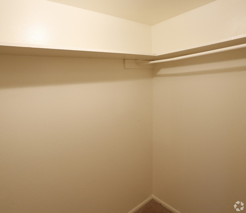 Oak Alley Apartments - Cypress Communities