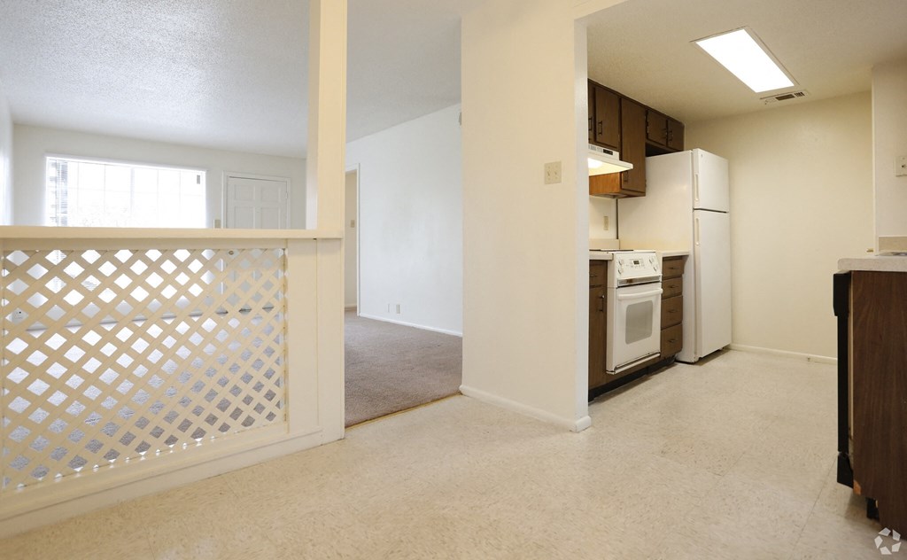 Oak Alley Apartments - Cypress Communities