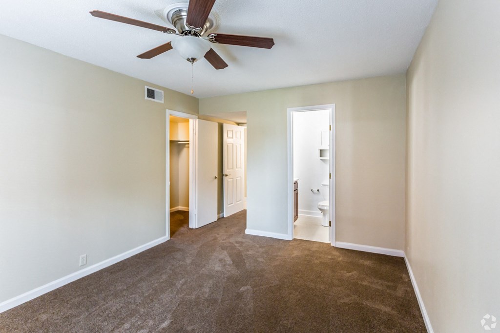 Oak Alley Apartments - Cypress Communities