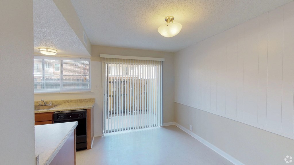 Oak Alley Apartments - Cypress Communities