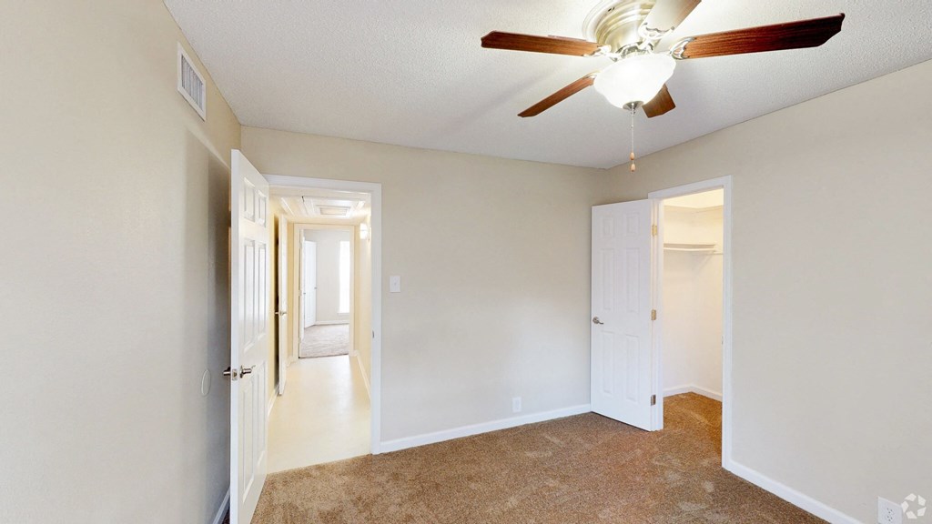 Oak Alley Apartments - Cypress Communities