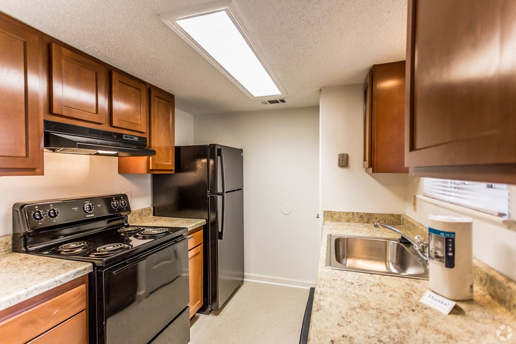 Oak Alley Apartments - Cypress Communities