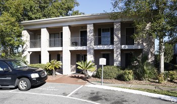 Oak Alley Apartments - Cypress Communities