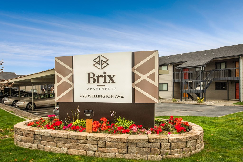 the sign apartments in front of a building at Brix, Walla Walla, WA, 99362