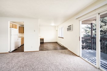 3539 E 2nd Ave 2 Beds Apartment for Rent - Photo Gallery 19