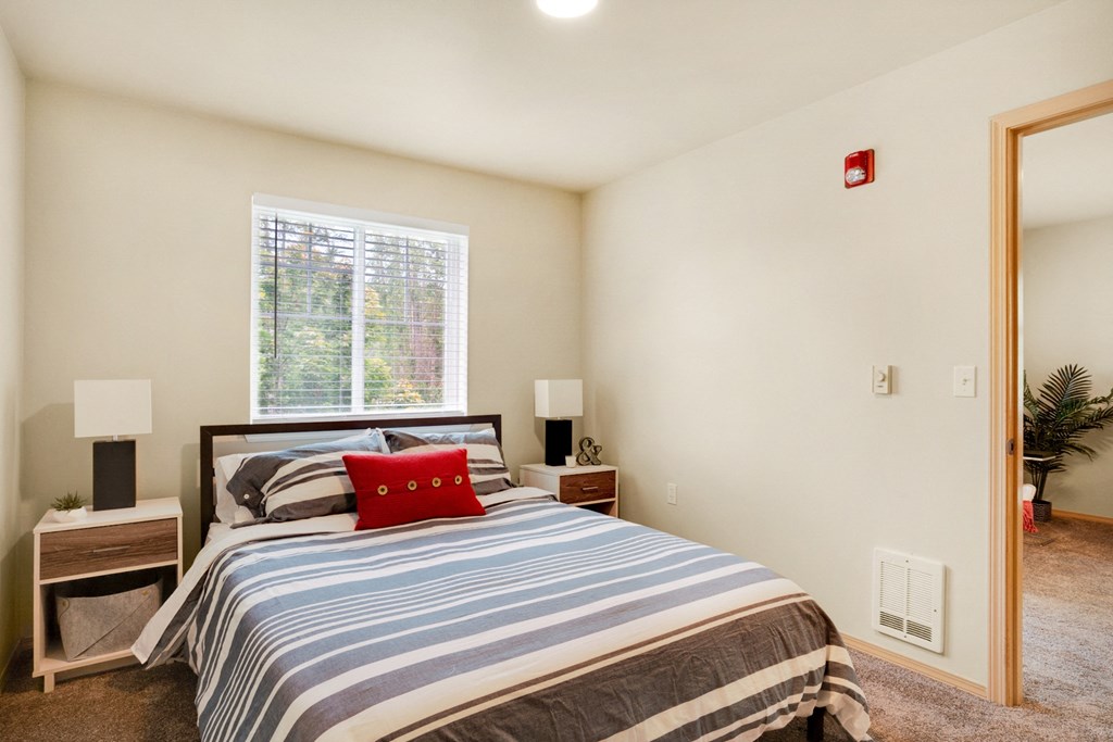 a bedroom with a bed and a window at Sky Vue, Bellingham, WA