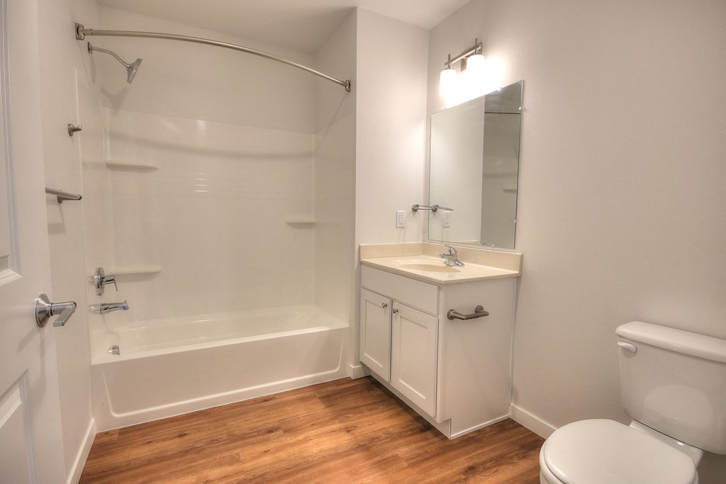 4-Bedroom Bathroom at Yellowstone Landing Apartments in Belgrade, MT