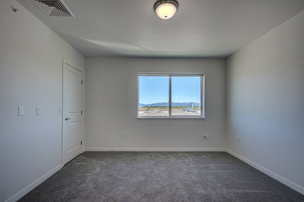 3-Bedroom Bedroom at Yellowstone Landing
