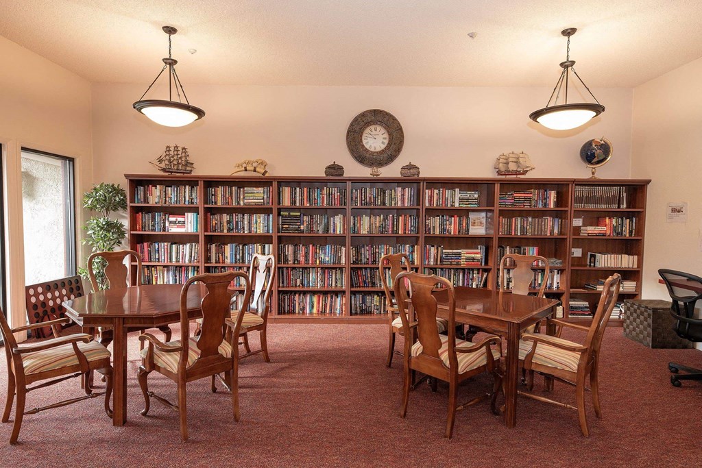 Roseville Commons Senior Living