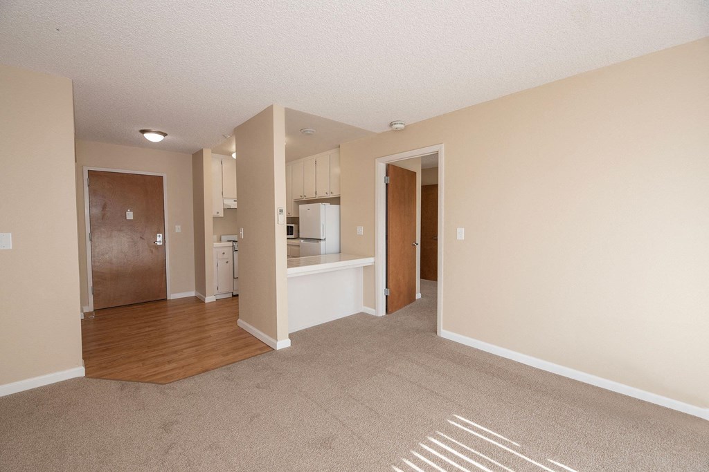 Roseville Commons Senior Living