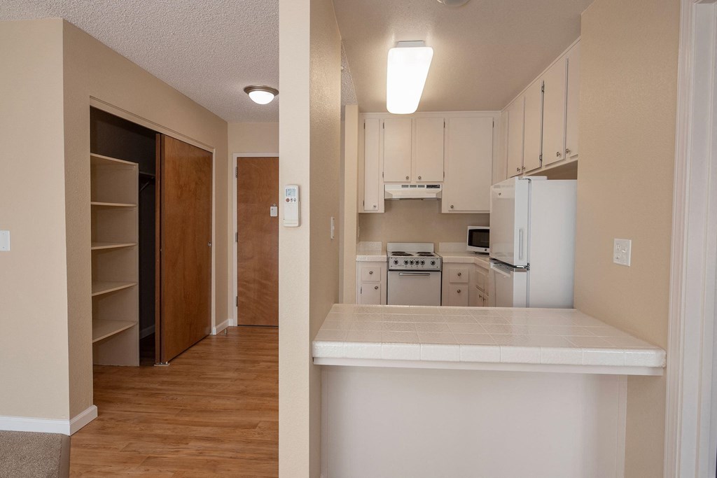 Roseville Commons Senior Living