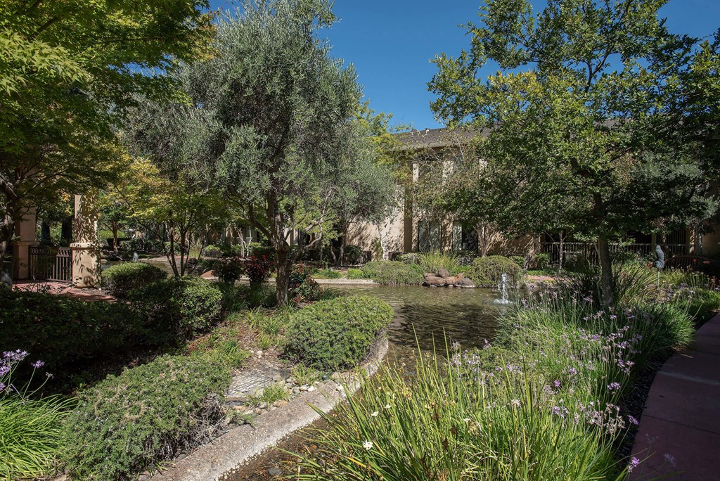 Winding Commons Senior Living