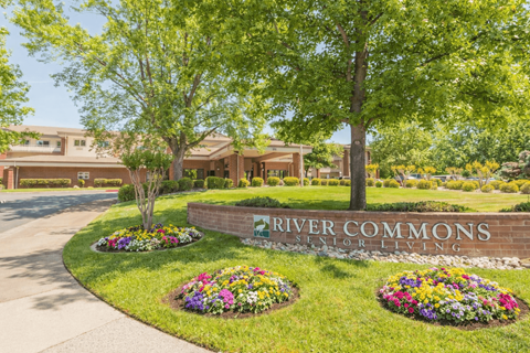 Fresh Green Garden at River Commons Senior Living, Redding, 96002