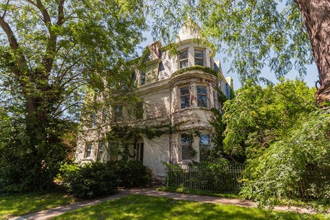 627 S 11Th St Studio-3 Beds Apartment for Rent