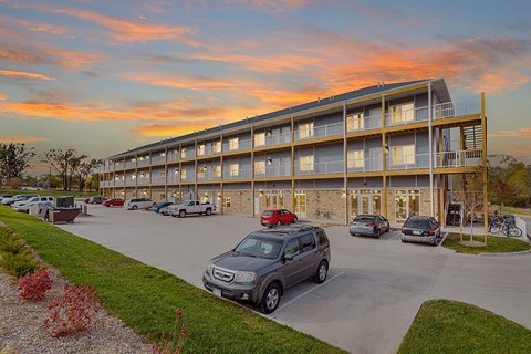 2960 S Coddington Ave 1-2 Beds Apartment for Rent