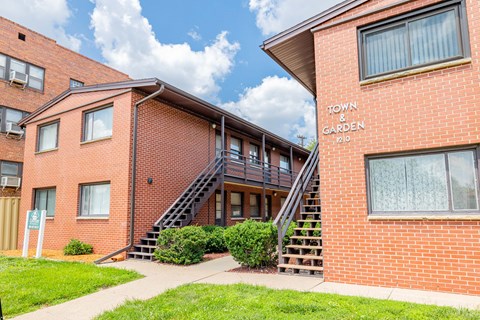 1210 F St Studio-1 Apartment for Rent