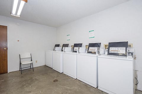 Campus Edge Laundry Room