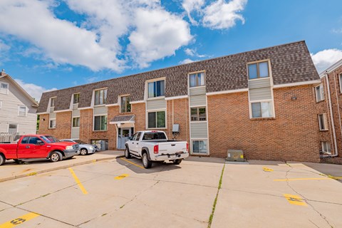 1126 F Parking Lot