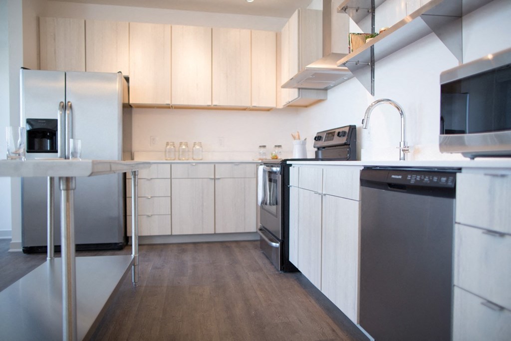 kitchen in apartment at 747 Apartments, Indiana, 46202