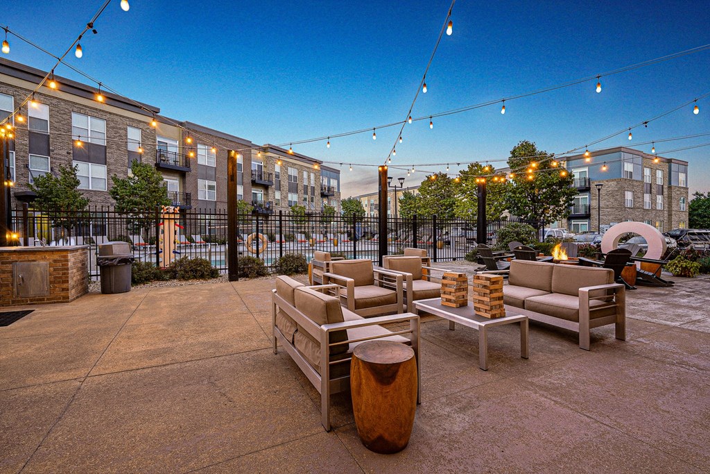 Firepit Lounge at Penn Circle, Carmel, IN