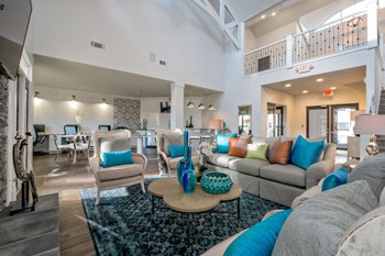 clubhouse living room - Photo Gallery 6