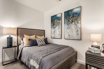 bedroom in apartment - Photo Gallery 10