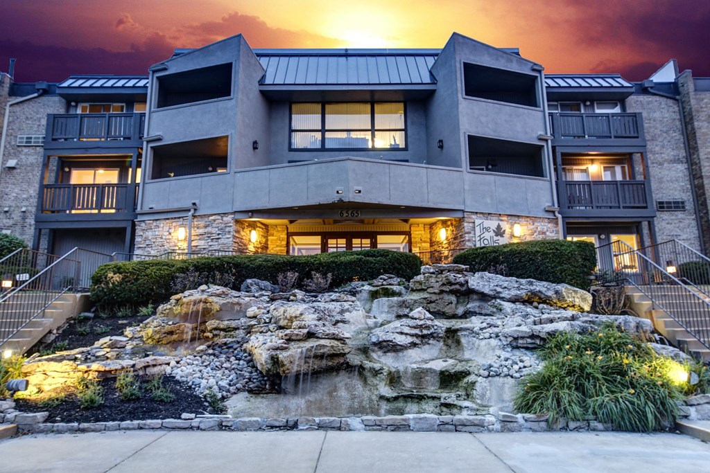 Sunsetat at The Falls, Kansas, 66202