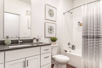bathroom with sink - Photo Gallery 6