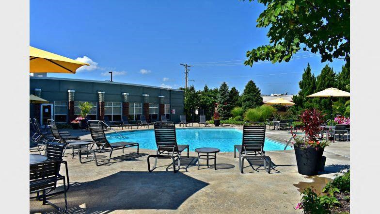pool at CityView, North Kansas City, Missouri
