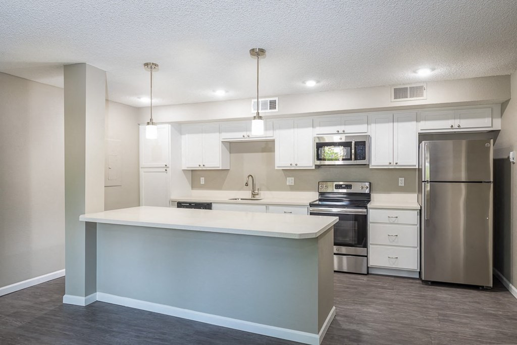 Fully Equipped Kitchen at Springhill Apartments, Overland Park, KS