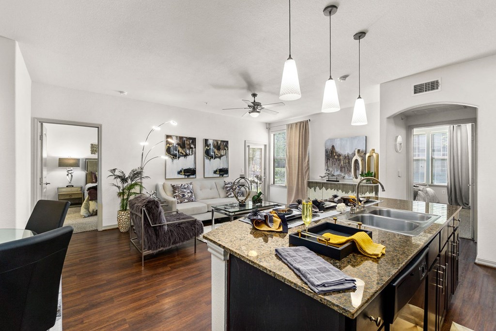 Kitchen And Dining at Discovery at Kingwood, Kingwood, TX