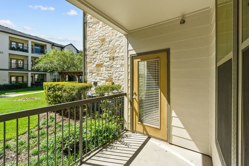 Balcony at Discovery at Kingwood, Texas, 77339