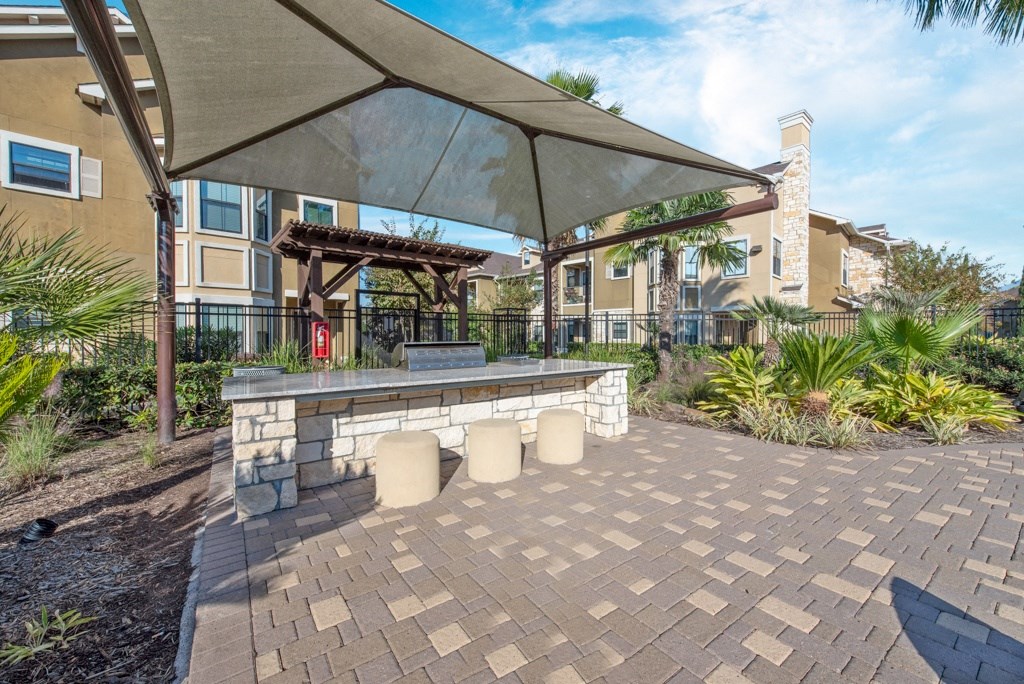 Community Grill Station at Avenues at Tuscan Lakes, Texas, 77573