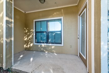 1805 S. Egret Bay Blvd. 1-3 Beds Apartment for Rent - Photo Gallery 7