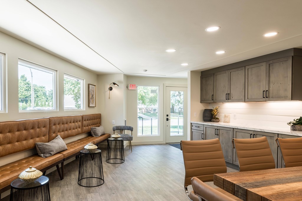 Coffee Lounge at 3TEN, Springfield, 62704