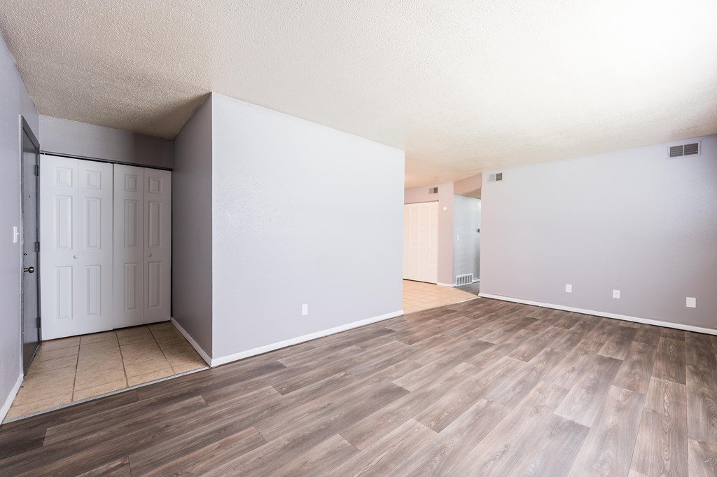 Unfurnished Living Area at 3TEN, Illinois