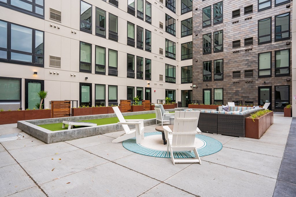 Outdoor Entertainment at Marquee, Minneapolis, Minnesota